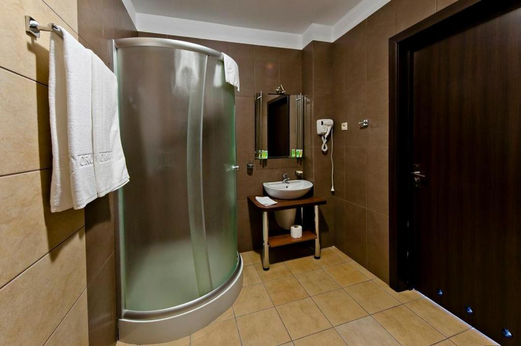 Hotel Borowina Konstancin-Jeziorna Εξωτερικό φωτογραφία